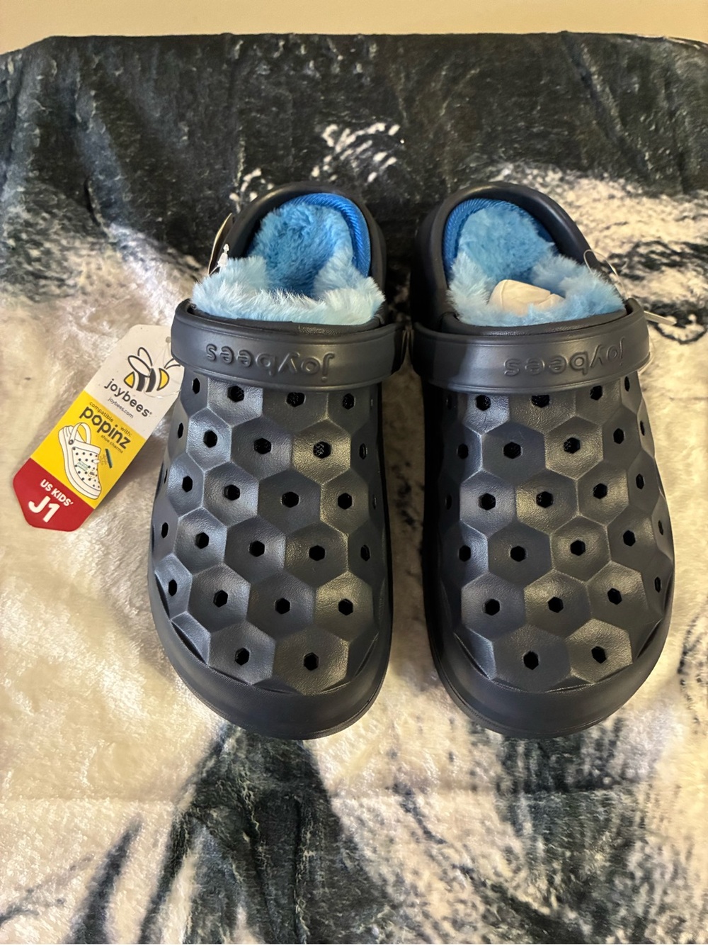 Joybees Kids Popinz Navy Blue fleece lined clogs.